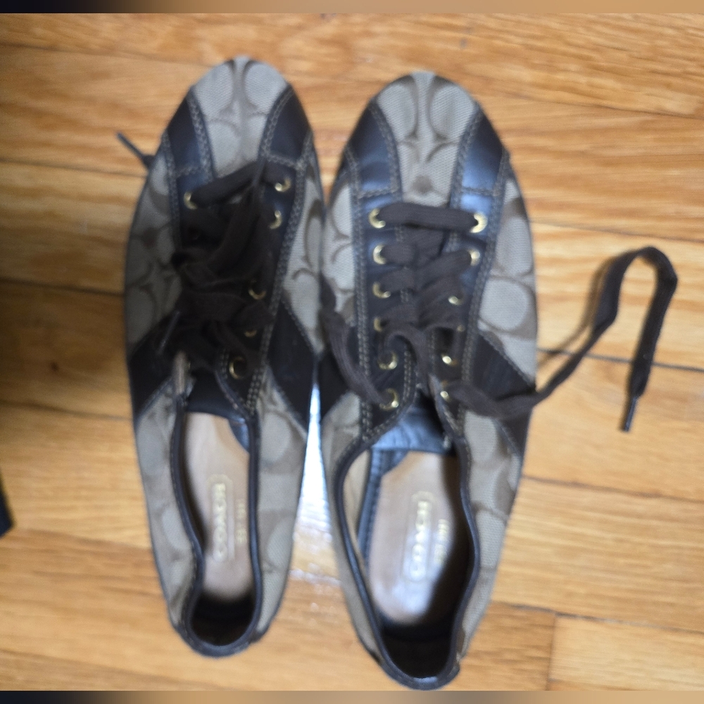 Coach shoes - Picture 4 of 5